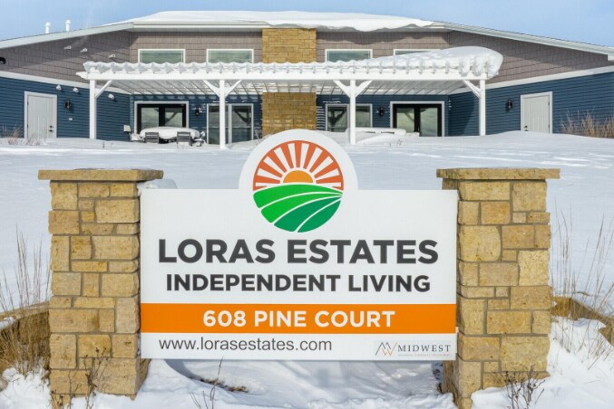 Building Photo - 608 Pine St