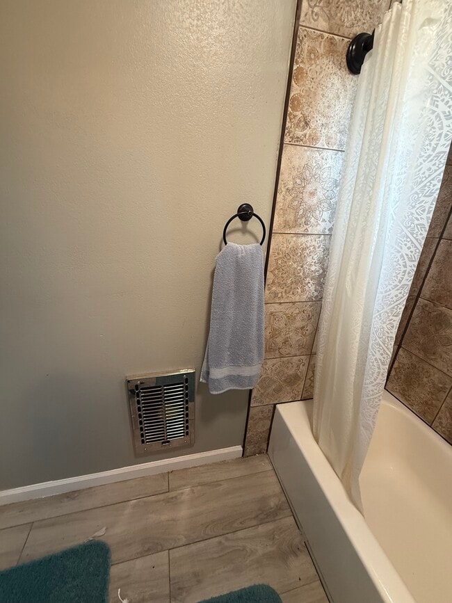 Building Photo - 6230 Pursia Rd