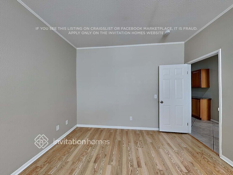 Building Photo - 43561 Tirano Dr