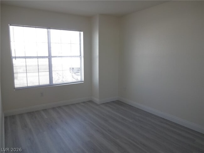 Building Photo - 1533 Honey Vista Ln