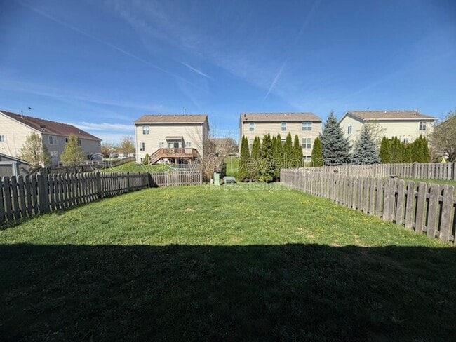 Building Photo - 1652 Cesario Dr