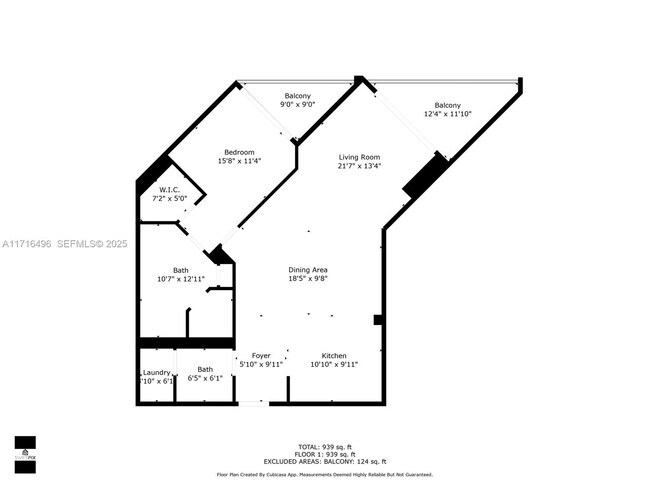 Building Photo - 16699 Collins Ave