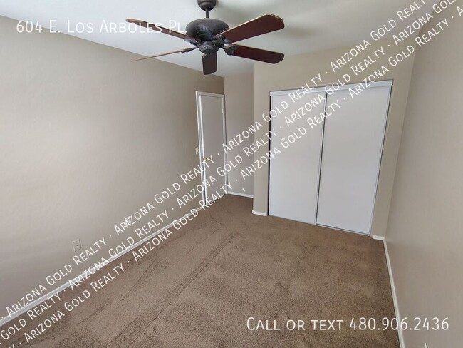 Building Photo - 604 E Los Arboles Pl