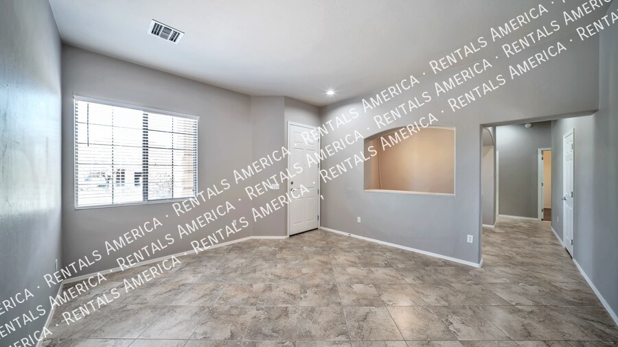 Building Photo - 10430 E Rita Ranch Crossing Cir