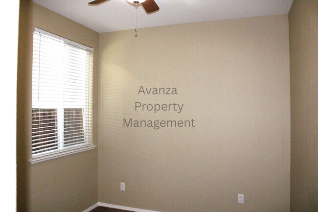 Building Photo - Home for Rent 4071 W. Peach Tree Fresno, CA 93722 Description 3 Bedroom/2 Bath Home in Fresno (Fi...