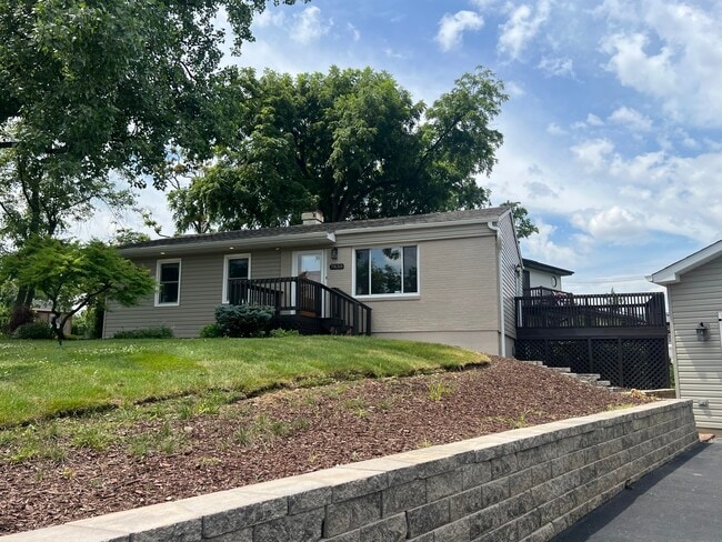 Building Photo - 7830 Westview Ln