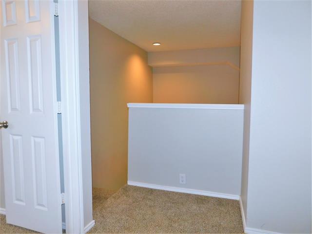 Building Photo - 1808 Ingleside Dr