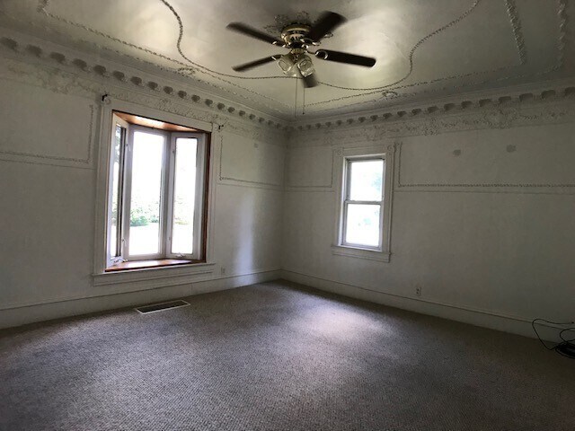 Building Photo - 2 Bedroom Home in Buchanan