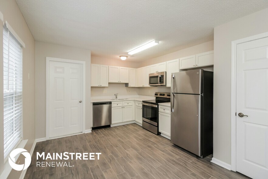 Building Photo - 8304 Highlander Ct