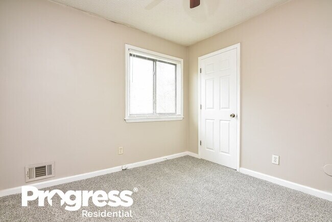 Building Photo - 1260 Halter Ln