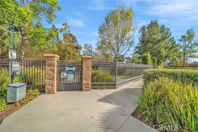 Building Photo - 5450 Strand