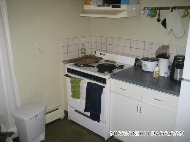 Building Photo - 101 Calumet St