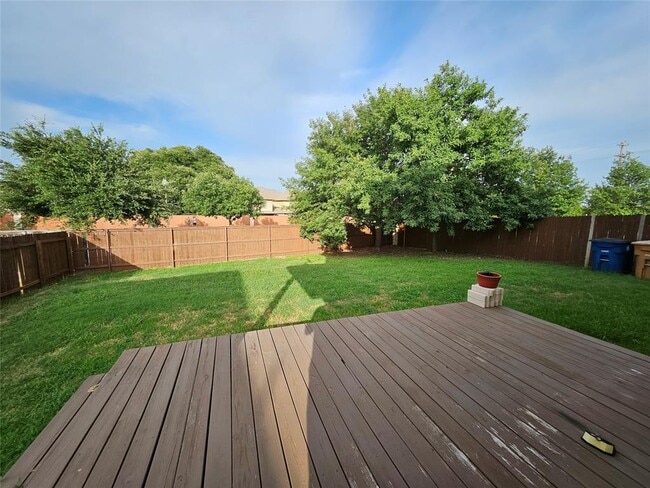 Building Photo - 11109 Persimmon Gap Dr