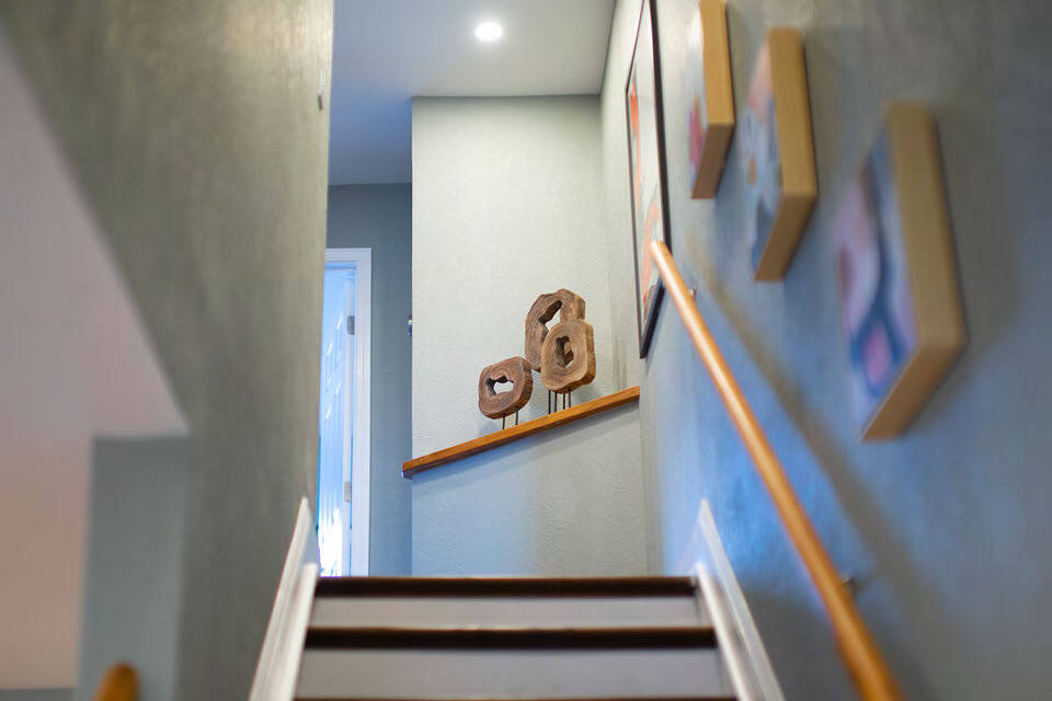 Building Photo - 3000 Golden Rd