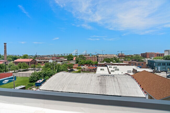 Building Photo - 545 Berrien St
