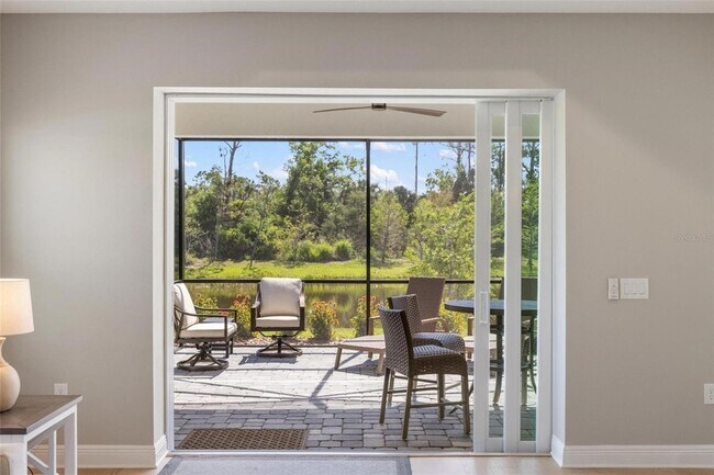 Building Photo - 12673 Palatka Dr