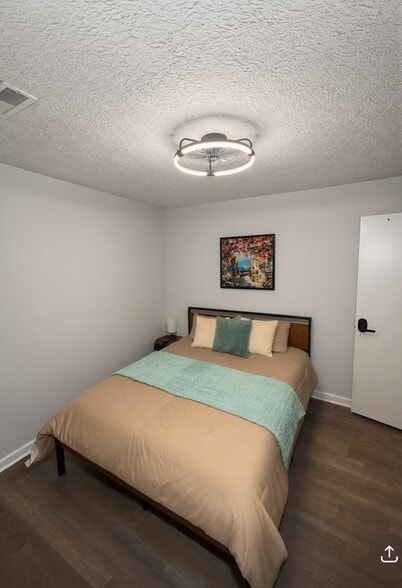 Building Photo - 8918 Habersham Dr