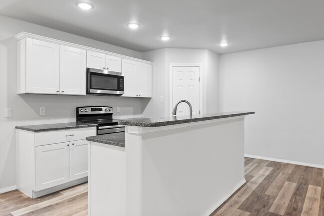 Building Photo - 5609 Jarvis St