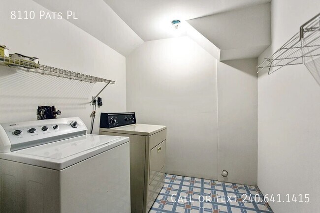 Building Photo - 8110 Pats Pl
