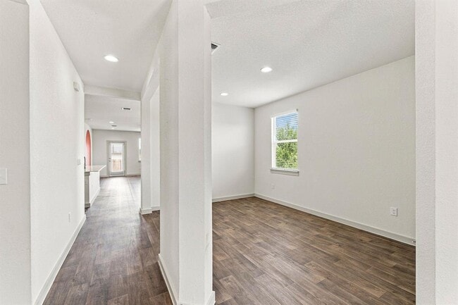 Building Photo - 4712 Canongate Dr