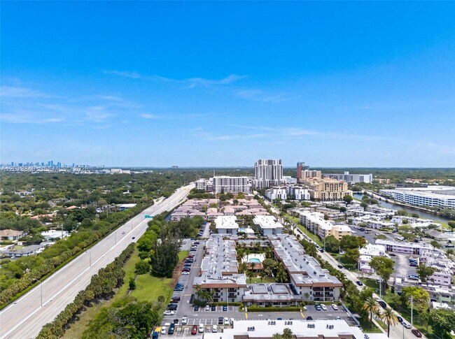 Building Photo - 7477 SW 82nd St