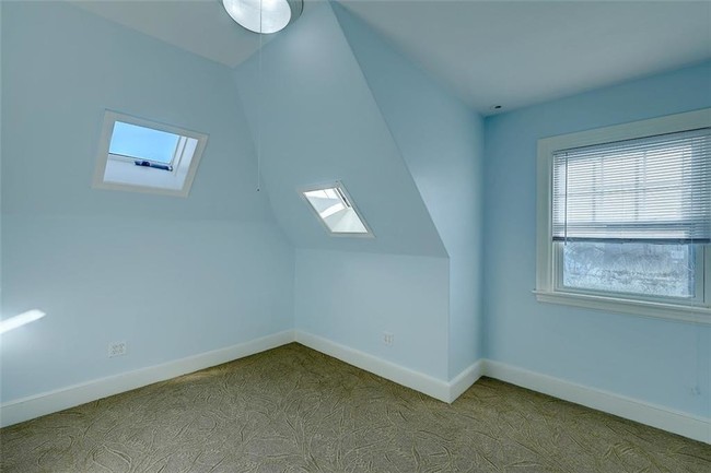Building Photo - 11 S Angell St
