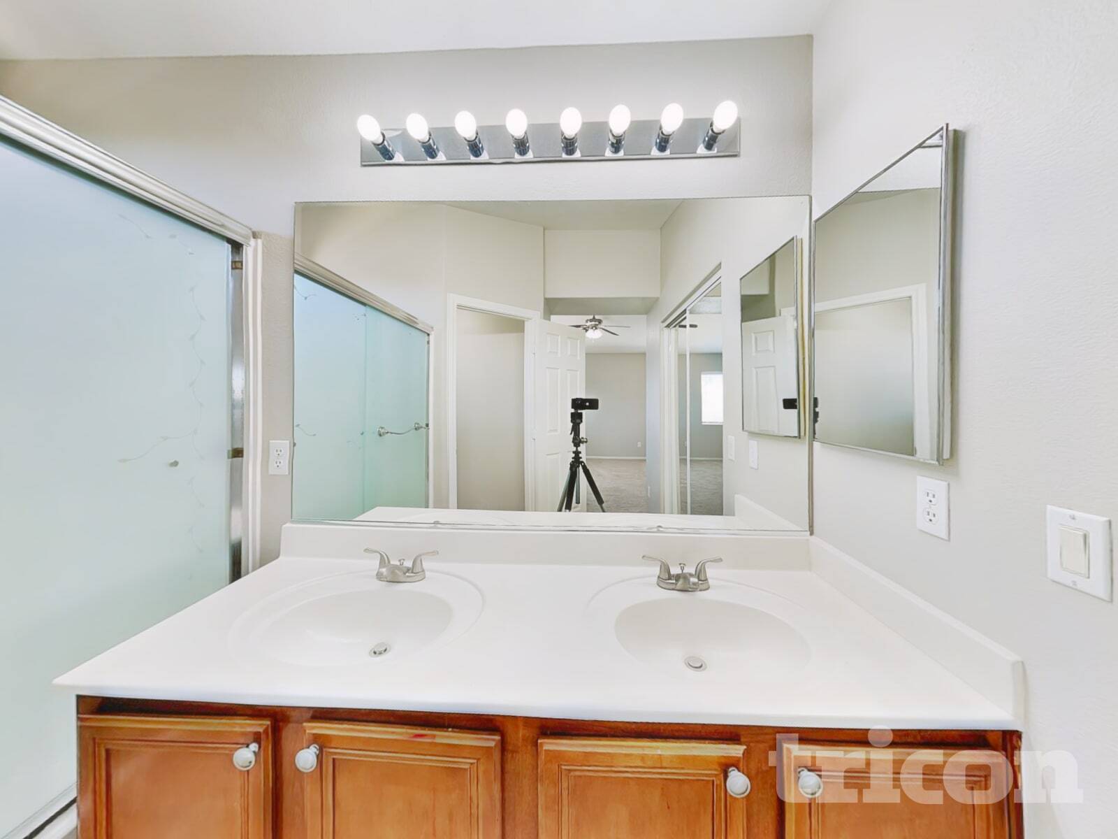 Building Photo - 3593 Ashford Grove St