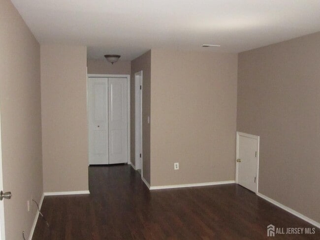 Building Photo - 202 Goldmine Ln