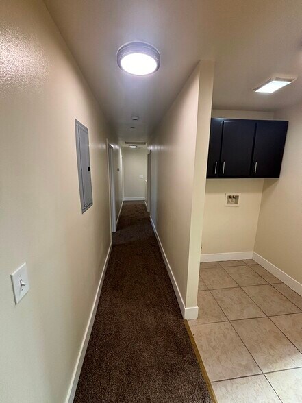 Building Photo - 156 E 119th St