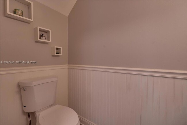 Building Photo - 2149 Discovery Cir W