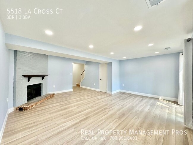 Building Photo - 5518 La Cross Ct