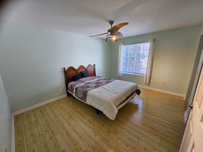 Building Photo - 157 Concord Ln