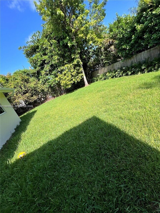 Building Photo - 7350 SW 96th St