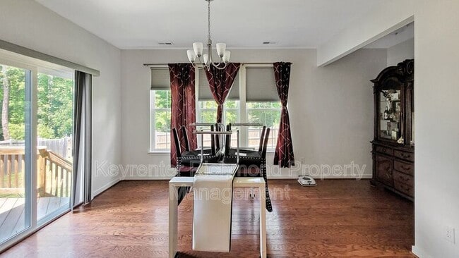 Building Photo - 13626 Hewlett Trail Dr