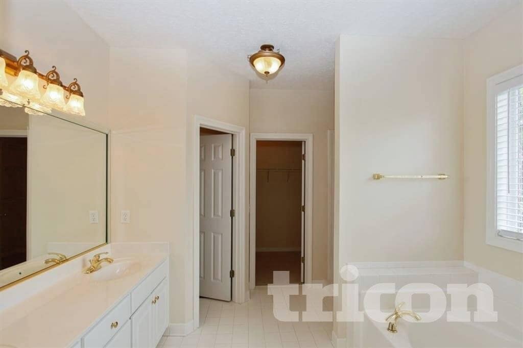 Building Photo - 101 Crooked Creek Ct