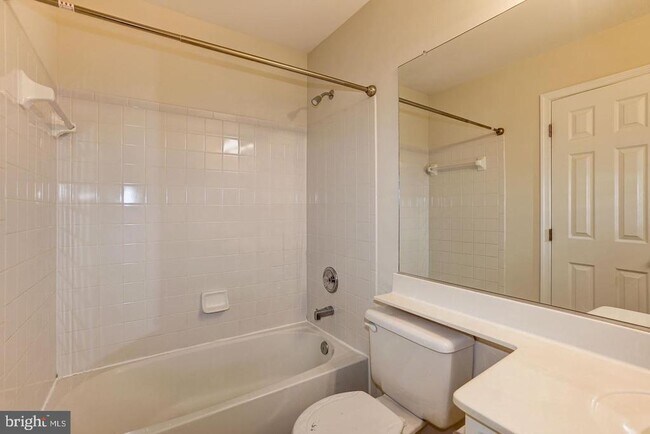Building Photo - 6563 McKenna Way