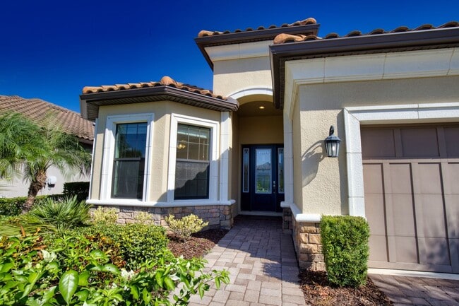 Building Photo - Annual Unfurnished Single-Family Home located in Bellacina at Casey Key with Resort-like Amenities!