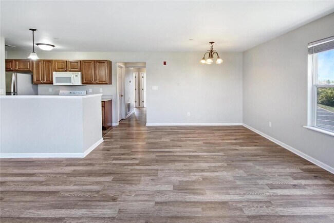 Building Photo - 329 Stonewall Creek Dr