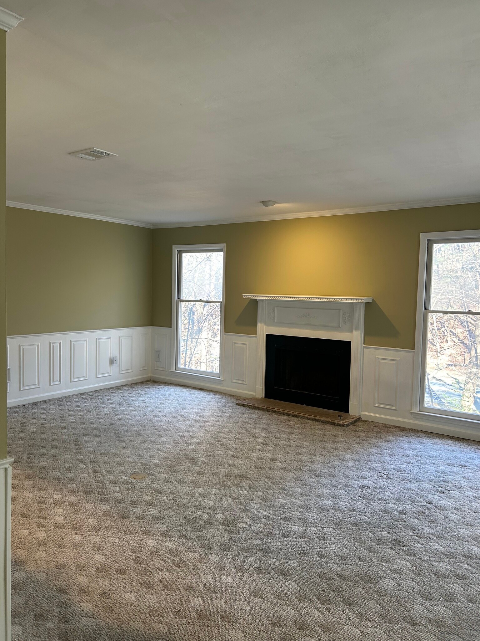 Building Photo - 102 Bainbridge Dr