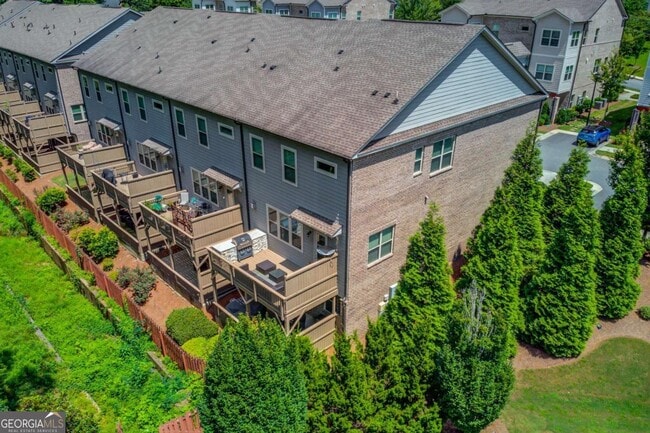 Building Photo - 1450 Edgebrook Ct NE