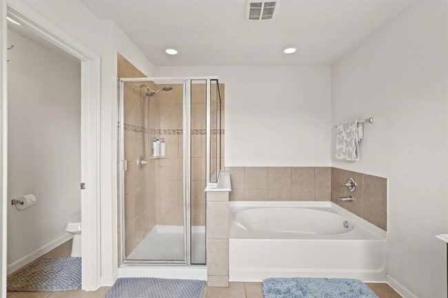 Building Photo - 6719 Path Way Ct
