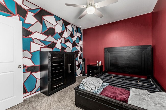 Building Photo - 5 Bedroom home in Maricopa