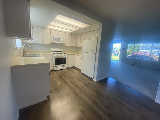 Building Photo - 11215 SE 235th Pl