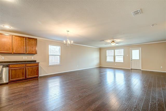 Building Photo - 120 Abelia Dr