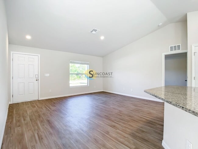 Building Photo - 15108 SW 37th Terrace