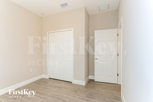 Building Photo - 874 Brookfield St SE