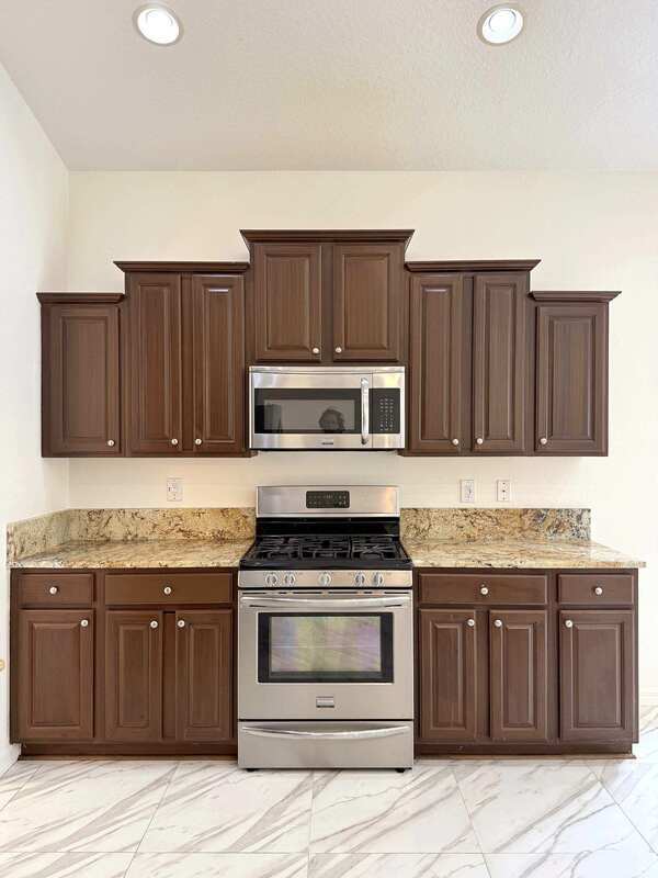 Building Photo - 9512 Greenpointe Dr