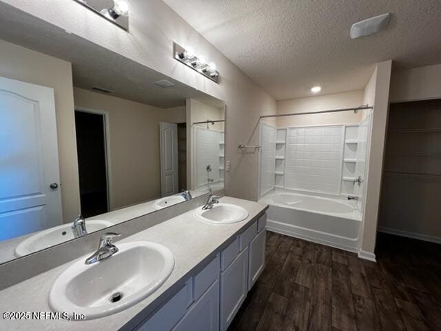 Building Photo - 15753 Equine Gait Dr