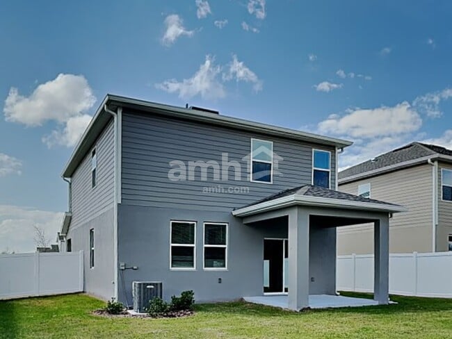 Building Photo - 844 Heavenly Drive