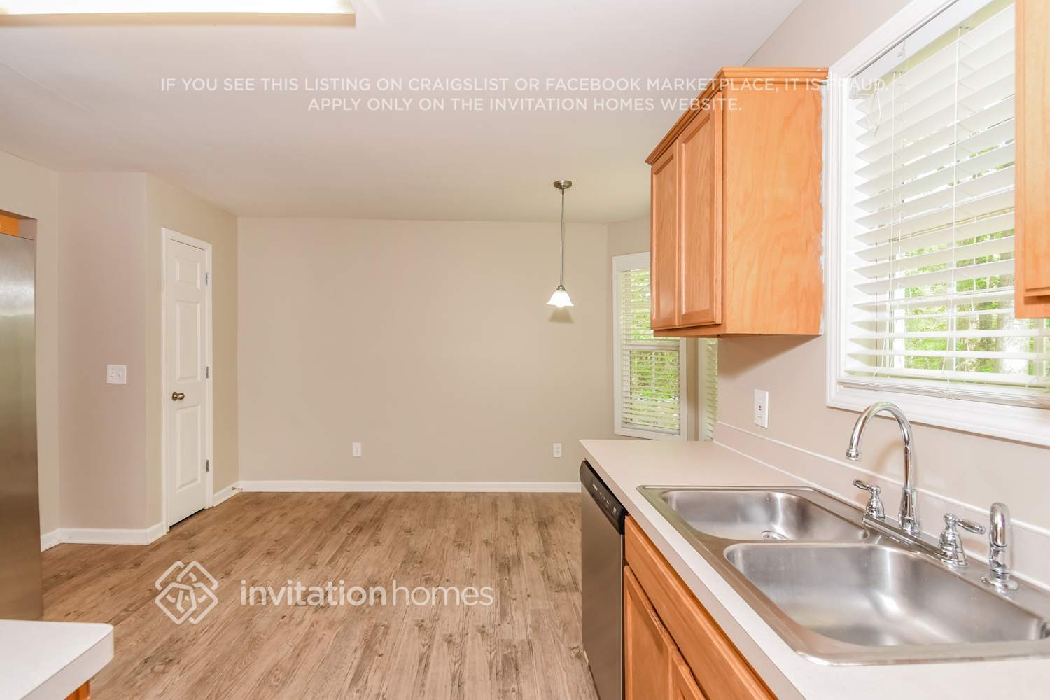 Building Photo - 9365 Brooke Cove Ct